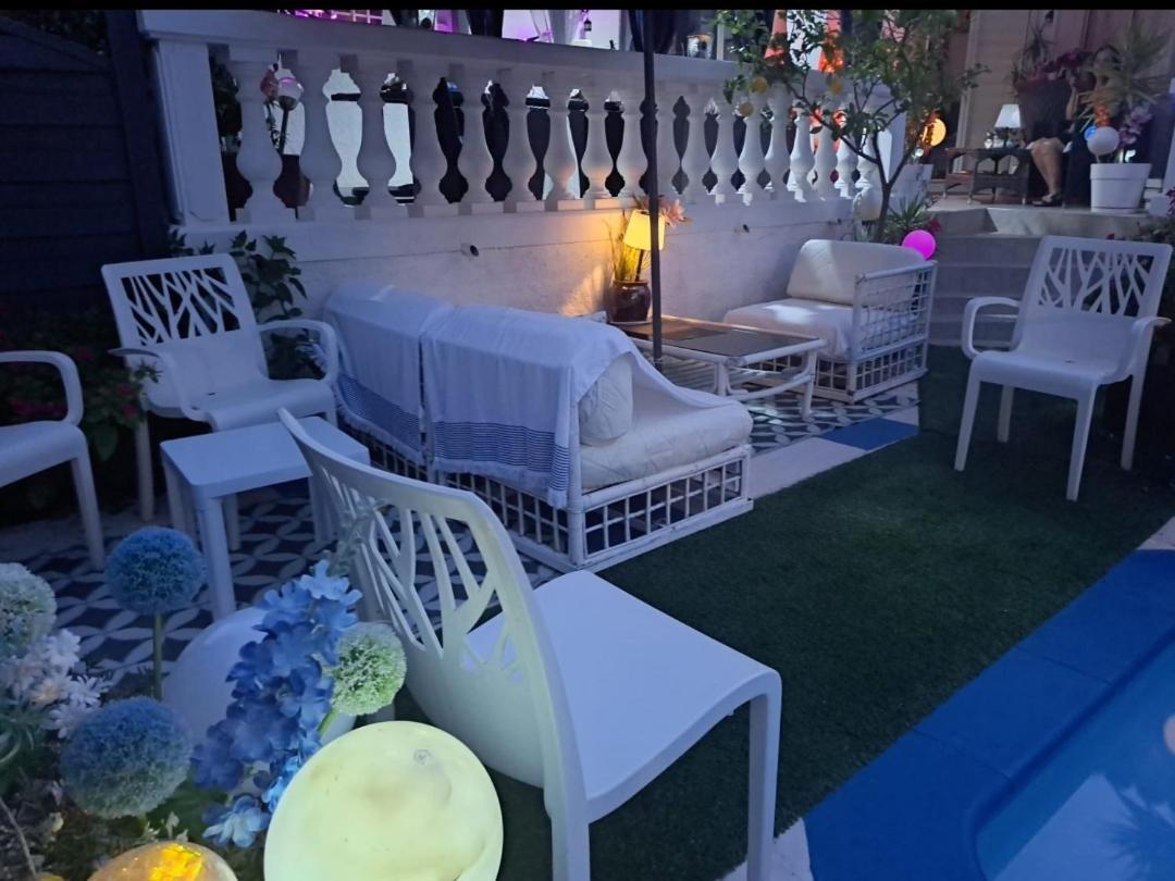 Suite-Junior -Villa Helene - Montpellier Sud - Aeroport- Piscine Privee-2Mn Des Plages Pérols Exteriér fotografie